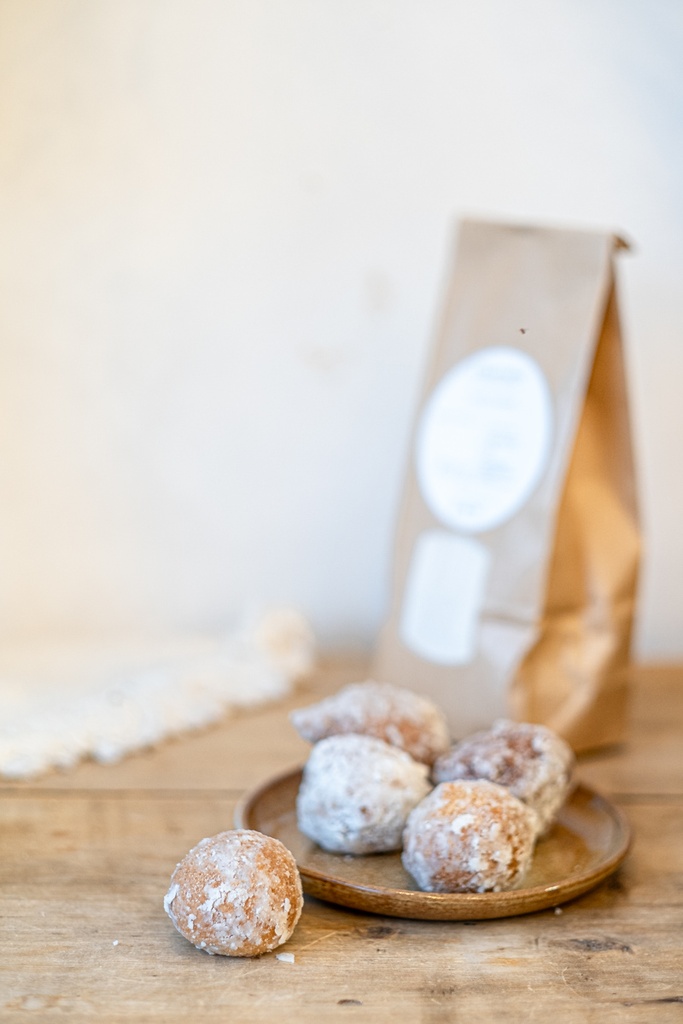 Mix voor oliebollen donuts en cie