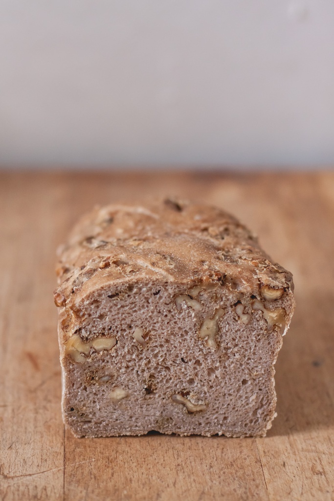 Bread 5 Walnuts