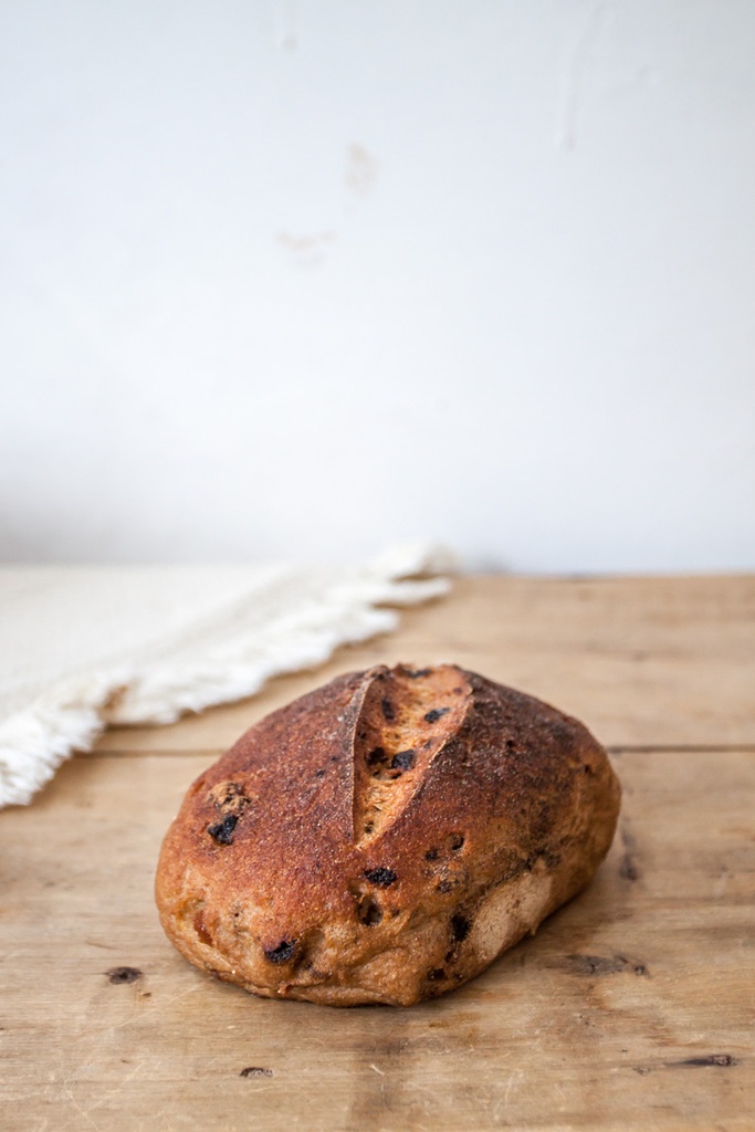 ⑤ Pain aux noix pécan & airelles