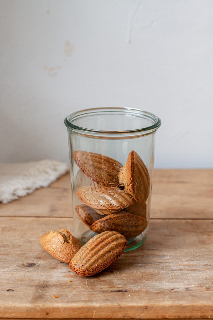 Madeleines With pistachio