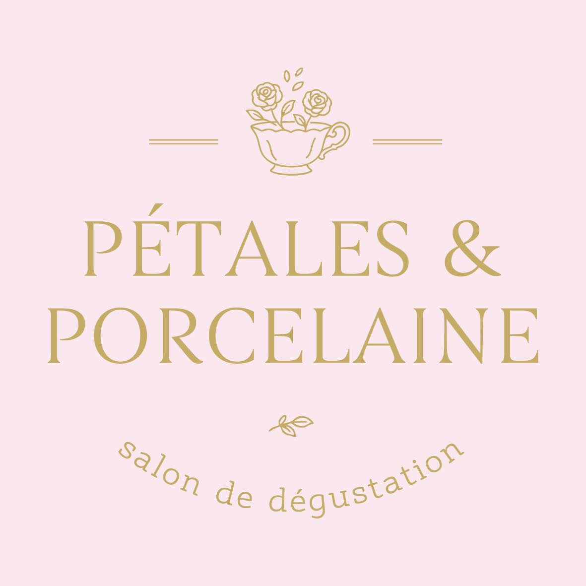 Pétales Et Porcelaine